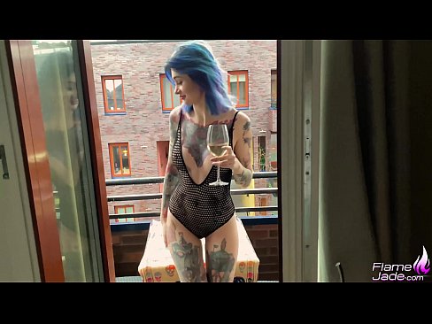 ❤️ Ochiq osmon ostida ehtiros bilan so'rayotgan ajoyib qiz ❤️ Super porno uz.pornodil.ru ️❤